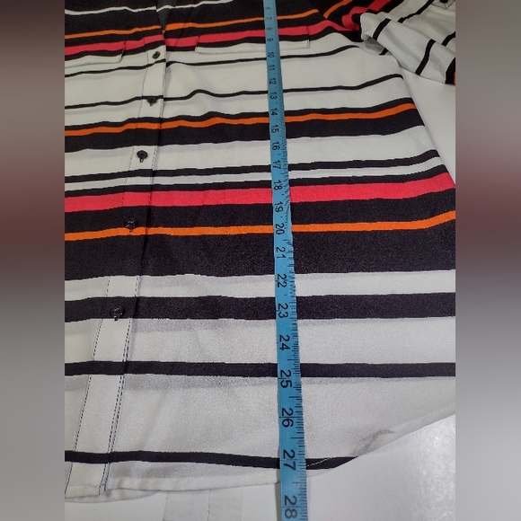 Calvin Klain Women's Striped Button-Up Blouse Size (L) - Picture 7 of 13